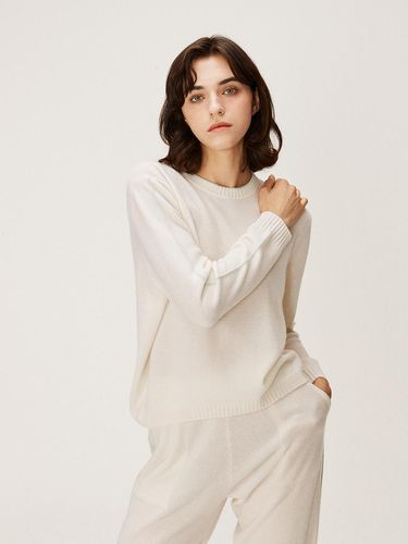 Contrast Line Round Neck Pullover_M43WPU014IV - murray allan - Modalova