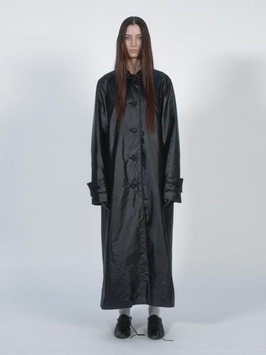 PADDED LONG COAT IN BLACK - NOTHINGEVERYTHING - Modalova