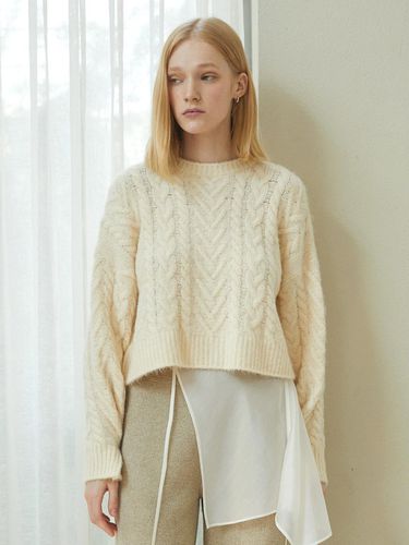 Fade Twist Knit Top_Cream - J.Chung - Modalova