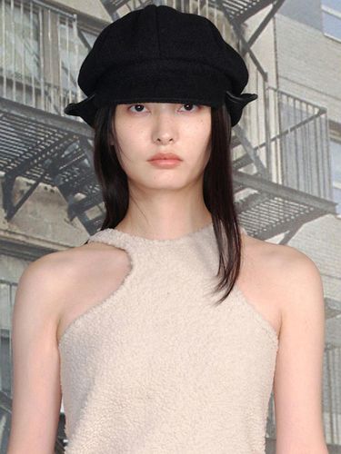 WOOL NEWSBOY CAP / BLACK - CERRIC - Modalova