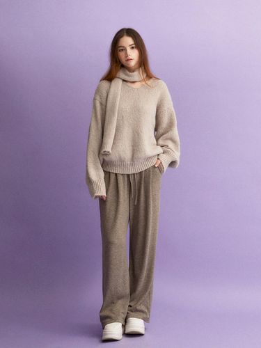 Cozy Essential Track Pants (CAMEL) - koolkitten - Modalova