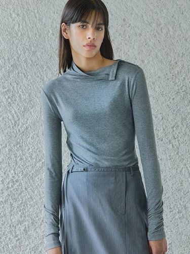 SIDE BUTTON DETAILED LONG SLEEVE T - SHIRTS / CHAR - Ihr - Modalova