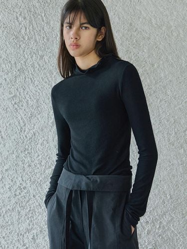 SIDE BUTTON DETAILED LONG SLEEVE T - SHIRTS / BLAC - Ihr - Modalova