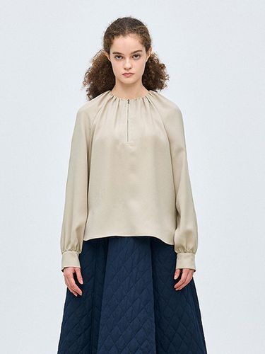 EDDA SHIRRING TOP, TAN BEIGE - PUBLICKA X - Modalova