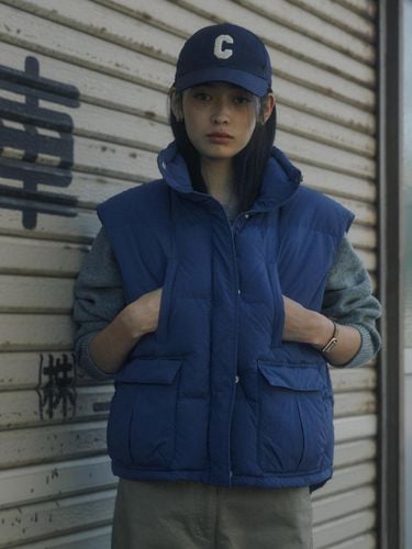 POCKET DOWN PADDED VEST_BLUE - SAGEMENT - Modalova