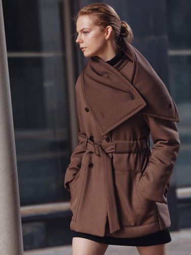 ISLA COAT, BROWN - PUBLICKA X - Modalova