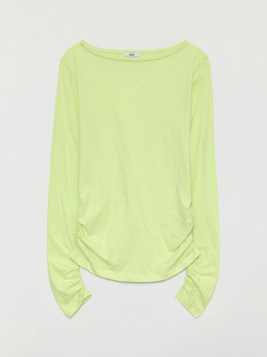 Boat neck cotton shirring t-shirt_light green - adit - Modalova