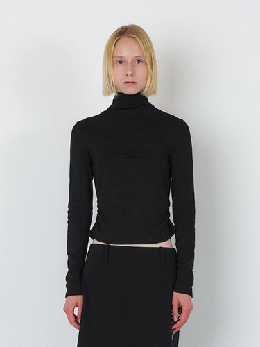 GLITTER TURTLE NECK LONG SLEEVE TOP () - SEALOT - Modalova