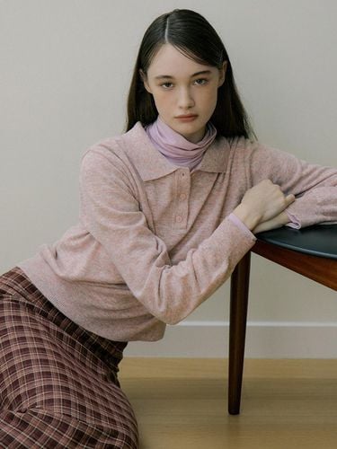 EOT SOFT BUTTON COLLAR KNITWEAR_PINK - REORG - Modalova