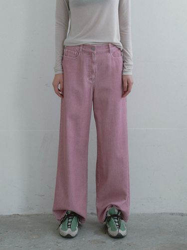 Corduroy Semi-Wide Vintage Pants [Pink] - Monochrome - Modalova