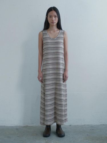 Vintage Textured Striped Dress [Beige] - Monochrome - Modalova