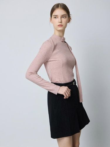 Ribbon Tie Slim Fit Metallic T-shirt (LP_C244PSM055) [Light Pink] - CC collect - Modalova