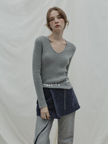 V-neck cashmere knit_gray - adit - Modalova