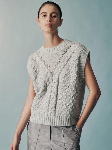 Cable-knit Twisted Yarn Vest [WHITE] - RE RHEE - Modalova