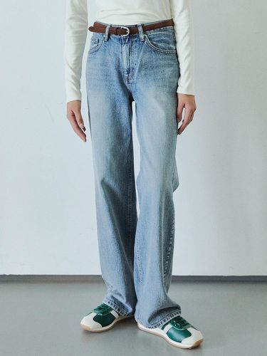 VINTAGE DENIM PANTS / MEDIUM BLUE - Ihr - Modalova