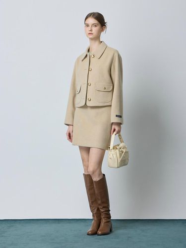 Cashmere Blend Cropped Collared Jacket [Beige] (BE_C244MSG001) - CC collect - Modalova