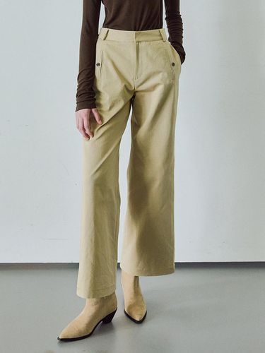 BUTTON POINT COTTON PANTS / BEIGE - Ihr - Modalova