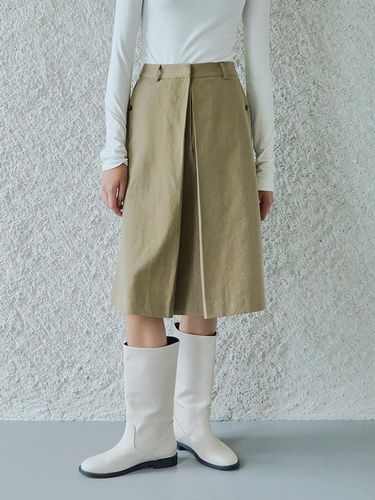 FRONT TUCK MID SKIRTS / BEIGE - Ihr - Modalova