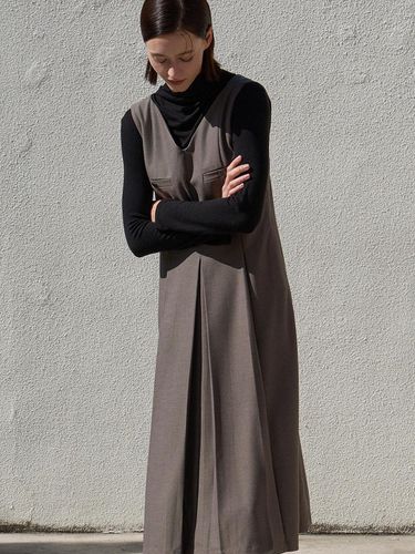 Twill pleated dress MOCHA amr1982 - Amour moier - Modalova