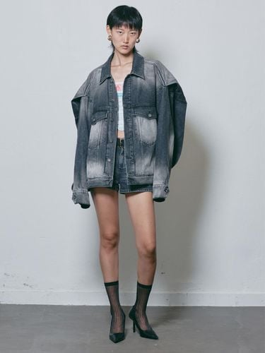 OVERSIZED WINGED DENIM TRUCKER JACKET - MUNN - Modalova