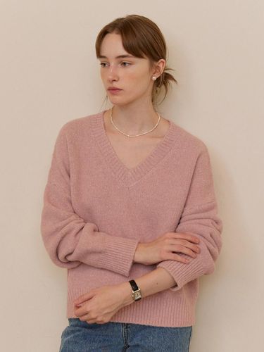 Soft loose V-neck knitwear - ADAUL - Modalova