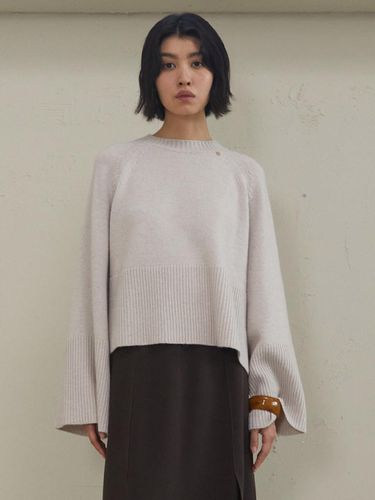 Routine A Line Knit_Beige - J.Chung - Modalova