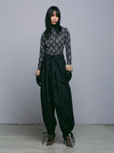 EMBOSSED DRAWSTRING HANBOK PANTS - MUNN - Modalova