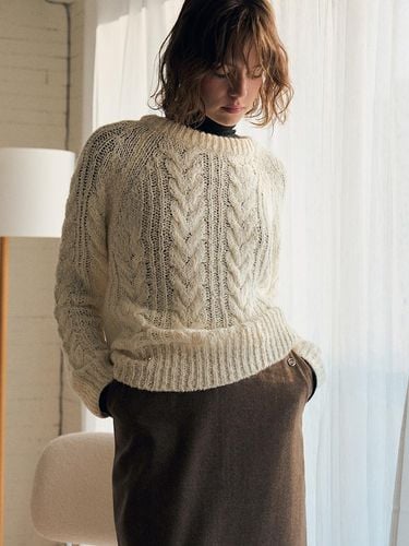 Butter alpaca cable knit (Ivory) - RAPHAEL - Modalova