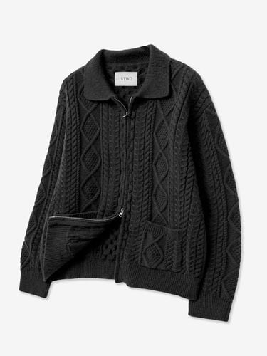 Cable Two-way Collar Knit Zip-up Jacket [Black] - V2 - Modalova