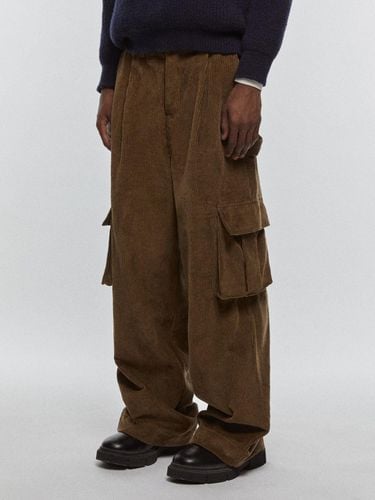 Corduroy Cargo Carpenter Wide Pants [Khaki] - V2 - Modalova