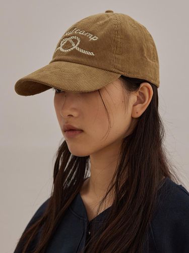 SCOUT CAMP CORDUROY CAP (2colors) - MangoManyPlease - Modalova