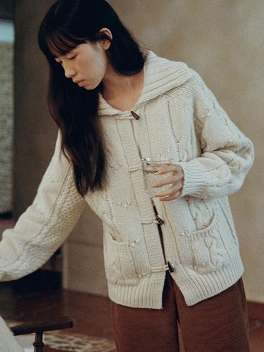 Cable Knit Toggle Button Cardigan - MangoManyPlease - Modalova