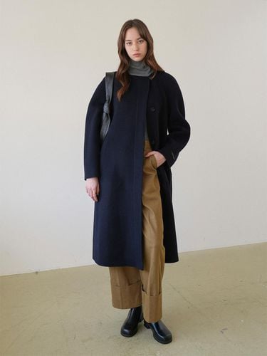 Muffler Round Neck Handmade Wool-Cashmere Coat [Dark Navy] (NEW4WHB24_24) - on&on - Modalova