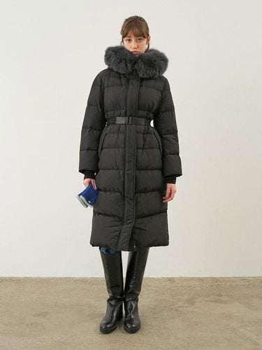 Hood Fur Belted Long Coat NEP4XHB01_10 - on&on - Modalova