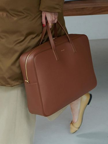 Oversized Leather Baguette Bag - FIBRENO - Modalova