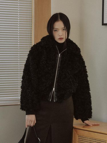 Cropped Fur Zip-up Jacket [Black] - mais - Modalova