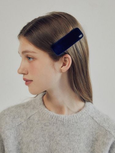 Square Velvet Hairpin (Navy) - mellotory - Modalova