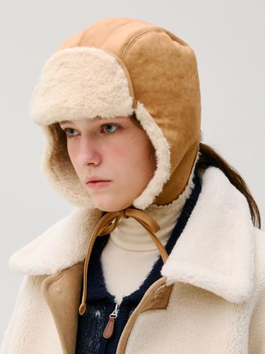 Shearing trapper hat - camel - DEPOUND - Modalova