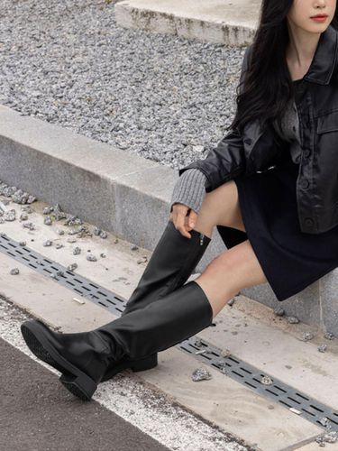 Basic Round Long Premium Latex Boots (BLLTR4e846) - CHAAKAN - Modalova