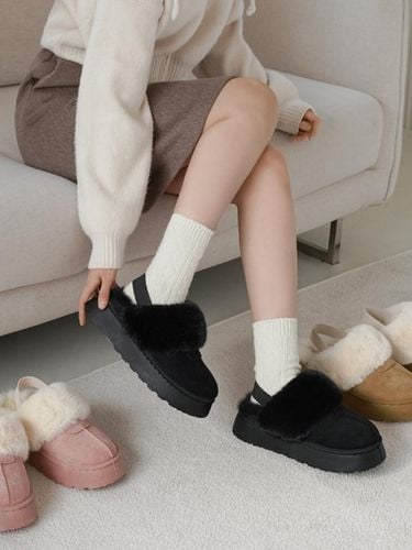 Foven Fur Lining BANDING Ugg Slippers (5color) WTS - CHAAKAN - Modalova