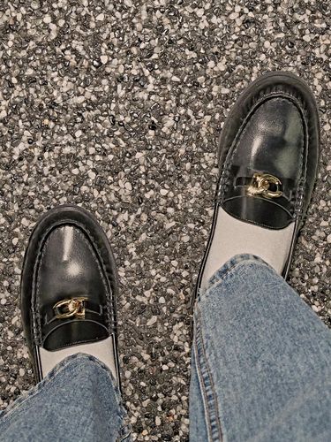 Chain Premium Leather Loafer - ashgray studios - Modalova