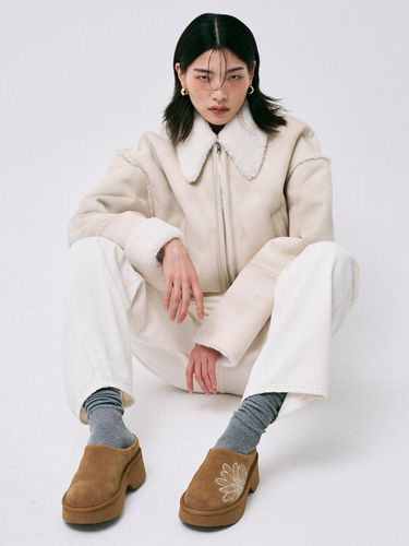 Classic Platform Winter Shearling Mule [Chestnut] - MARDI MERCREDI LESPOMPES - Modalova