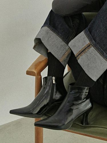 Chris Booti Ankle Boots - ashgray studios - Modalova