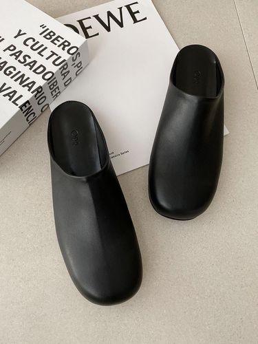 Round Toe Leather Mule [Black] - ODR - Modalova