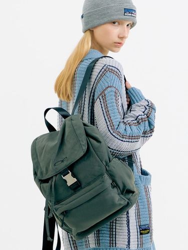 OP] NY BUCKLE STRAP BACKPACK [2 COLOR] - Ocean Pacific - Modalova