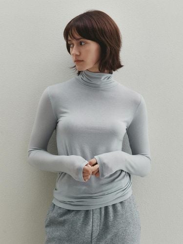 Essential Slim Wool Turtle Neck Top (Sky Blue) - Neev - Modalova