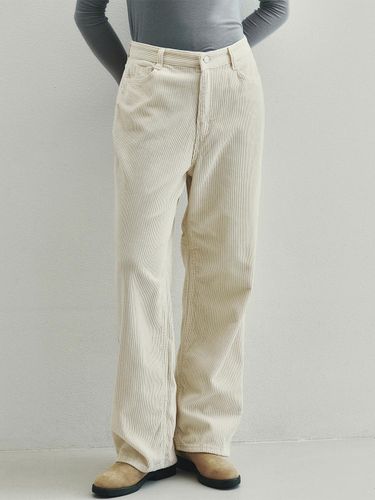 Fade Corduroy Wide Pants (Cream) - Neev - Modalova