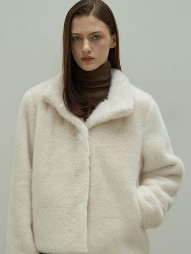 Fur Jacket_2Color - ELLIOTI - Modalova