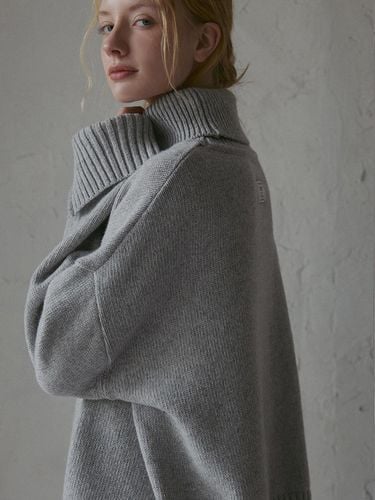 Slit wool turtleneck pullover - gray - ODER - Modalova