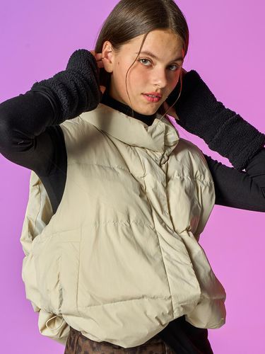 Balloon down down padded vest [beige] KCL - KOLEAT - Modalova